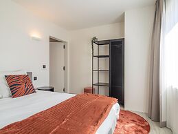 Luxury Villa With Pool & Sauna Kortrijk