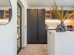 Luxury Villa With Pool & Sauna Kortrijk