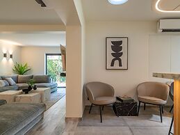Luxury Villa With Pool & Sauna Kortrijk