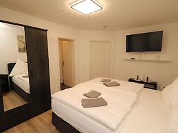 Apartment With Terrace, Essen
