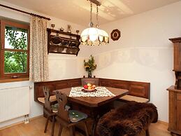 Flat in Mittersill Near Ski Slopes