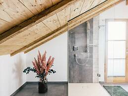 Cloud 9A Comfortable Holiday Residence