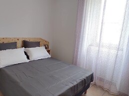 Renovated Farmhouse Escape