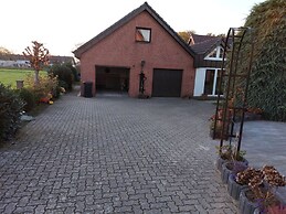 Garden Magic Comfortable Holiday Residence