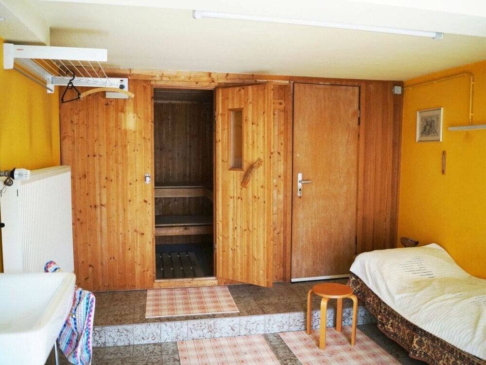 Lovely Apartment in Kirn