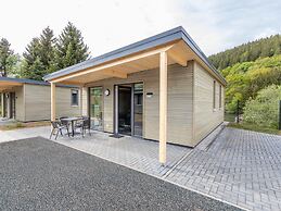 Erholsame Bungalows am Kronenburger See