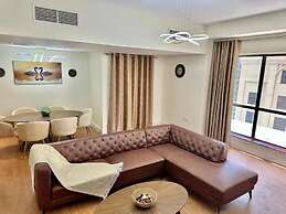 2BR Luxury Apartment Marina View
