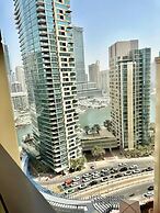 2BR Luxury Apartment Marina View