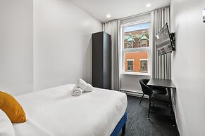 Lift Hotel