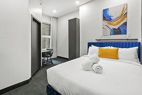 Lift Hotel