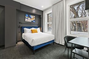 Lift Hotel