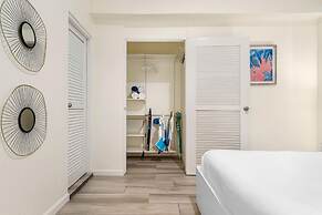 Central Condado Trendy Escape