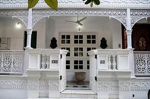 VILLA 33 Bed & Breakfast
