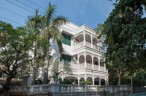 VILLA 33 Bed & Breakfast