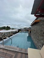 Shine Boutique Hotel