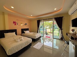 Patcharee Resort