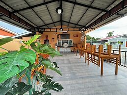 Patcharee Resort