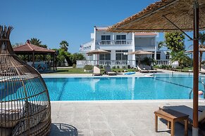 Ayit Hotel