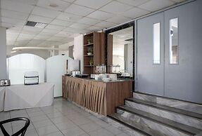Ayit Hotel