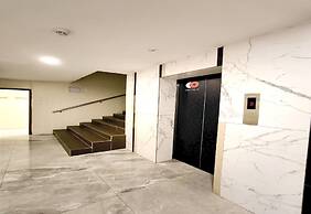 OYO 90975 Atta Hotel
