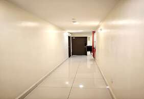 OYO 90975 Atta Hotel