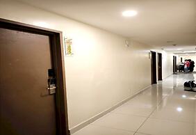 OYO 90975 Atta Hotel