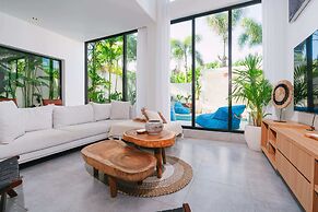 Villa Surya