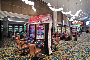 Grand Sapphire Resort & Casino