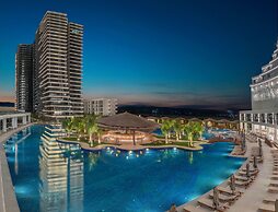 Grand Sapphire Resort & Casino
