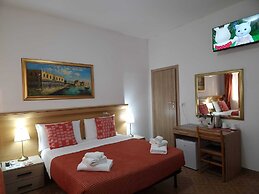 Hotel Tito