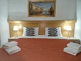 Hotel Tito