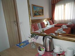 Hotel Tito