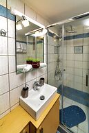 Blue Boutique Apts