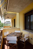 Sirmio Apartments  Primavera Stay