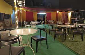 Nidra Hotel