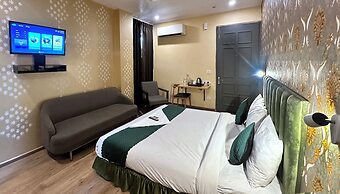 Nidra Hotel