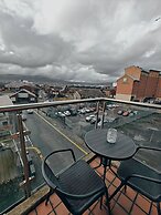 2BR Mountain View City Centre