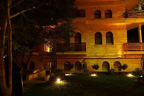 Ayaz Stone House