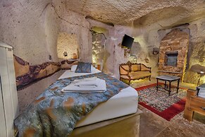 Lubberona Cave Cappadocia
