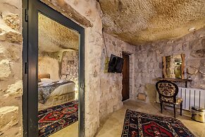 Lubberona Cave Cappadocia