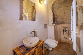 Lubberona Cave Cappadocia