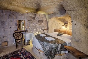 Lubberona Cave Cappadocia