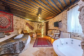 Lubberona Cave Cappadocia