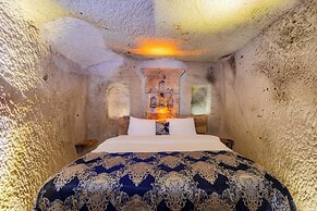 Lubberona Cave Cappadocia