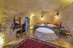 Lubberona Cave Cappadocia