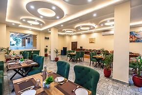 Aotel by Clarks Inn Palampur