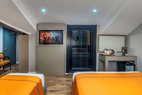 AirGate Airport Hotel