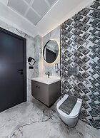 AirGate Airport Hotel