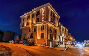 AirGate Airport Hotel