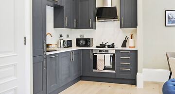 Quality 2B 1B Apartments For Contractors